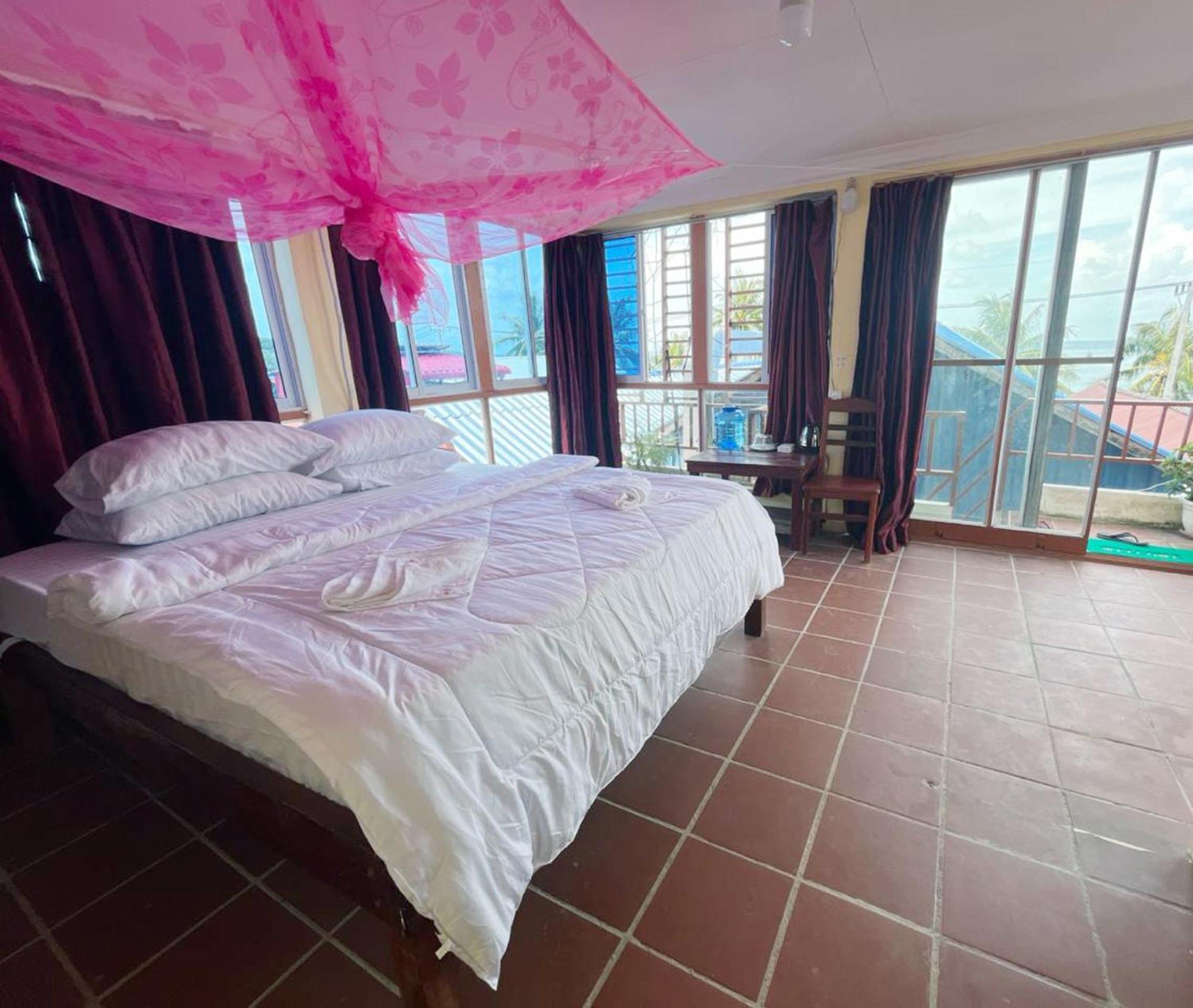 Koh Rong Homestay Kaoh Touch Exteriör bild